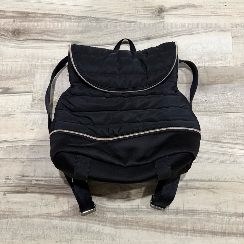 Stella & Dot Black Quilted Backpack with Cream Trim